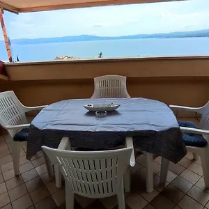 3 Palms Apartment